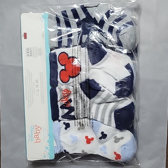 Disney Other - Disney baby socks